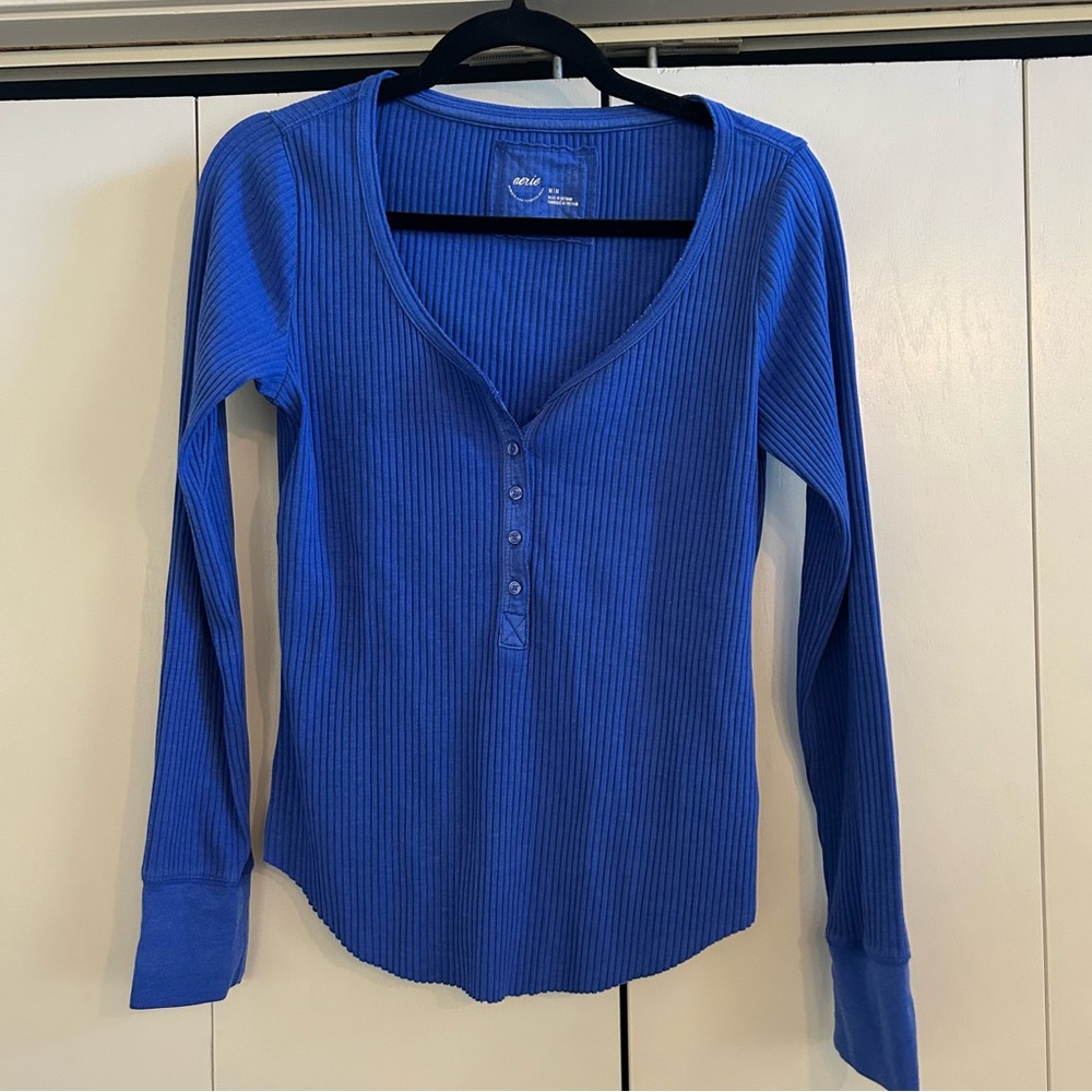 NWOT Aerie Long Sleeve Tee